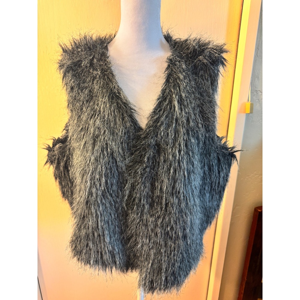 Faux‎ Fur 3X Vest Black Grey Holiday Goth Glam Romantic Layer Indie Sleeze Chic
